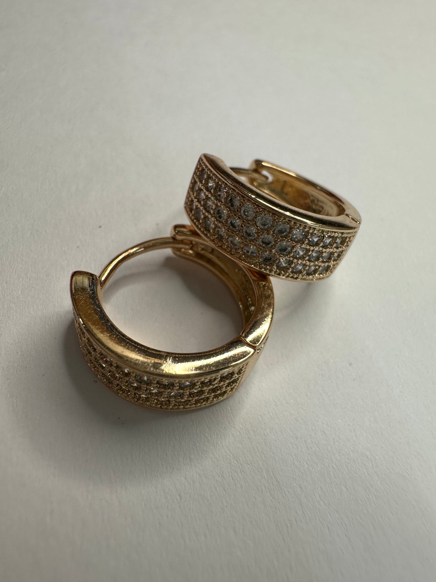 Zircon Hoops