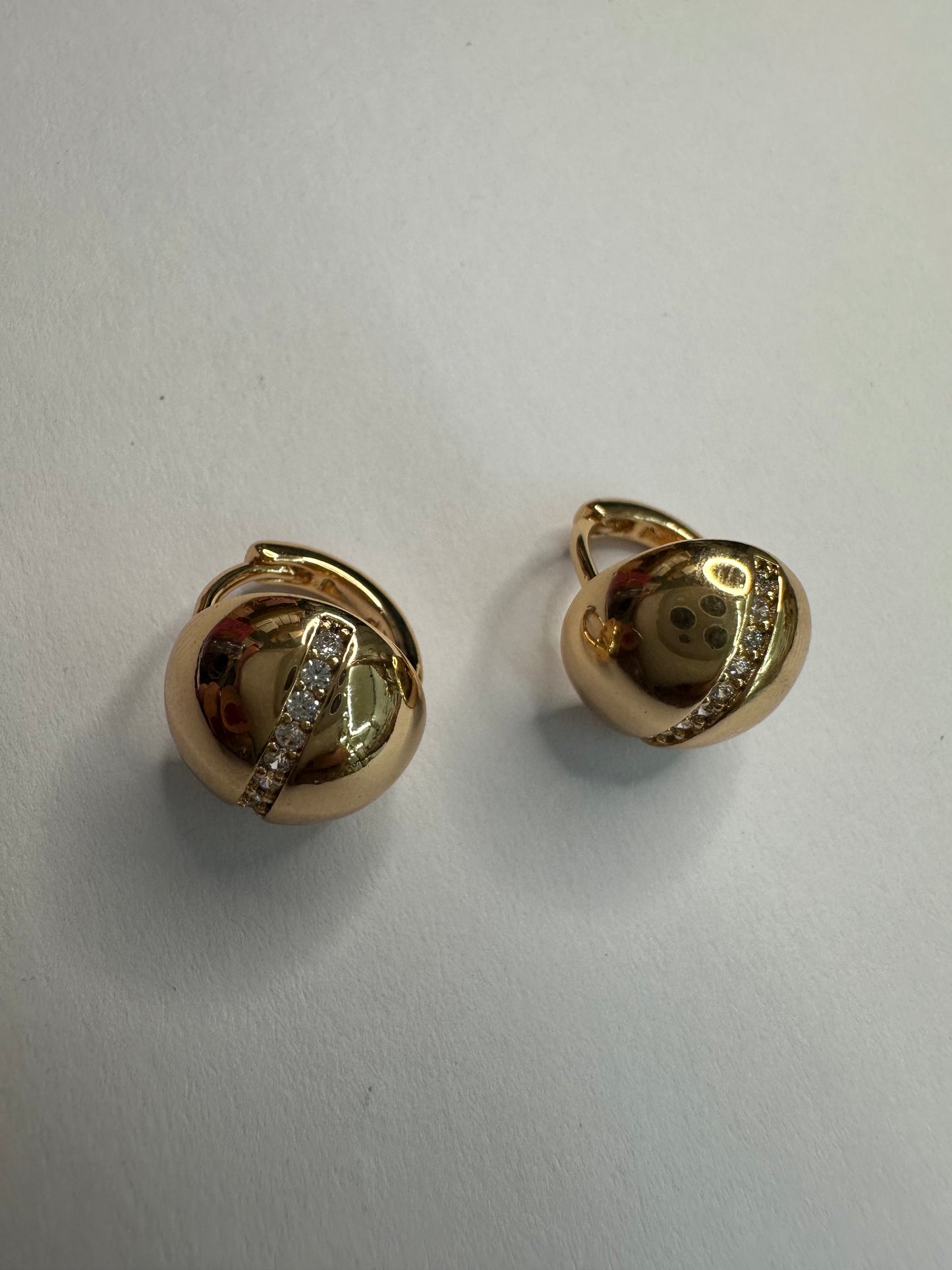 Ball Small Hoops