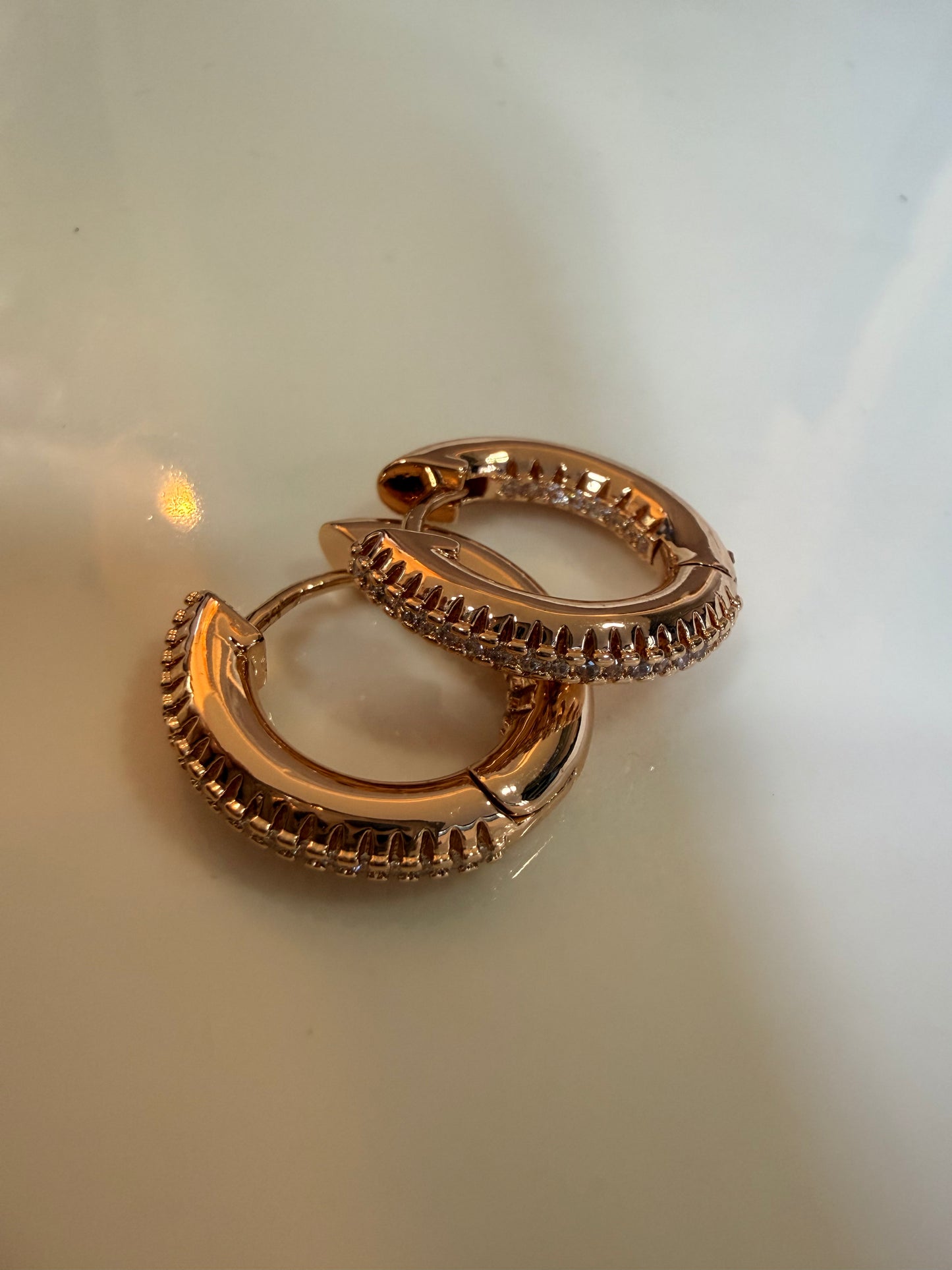 Zircon Medium Hoops