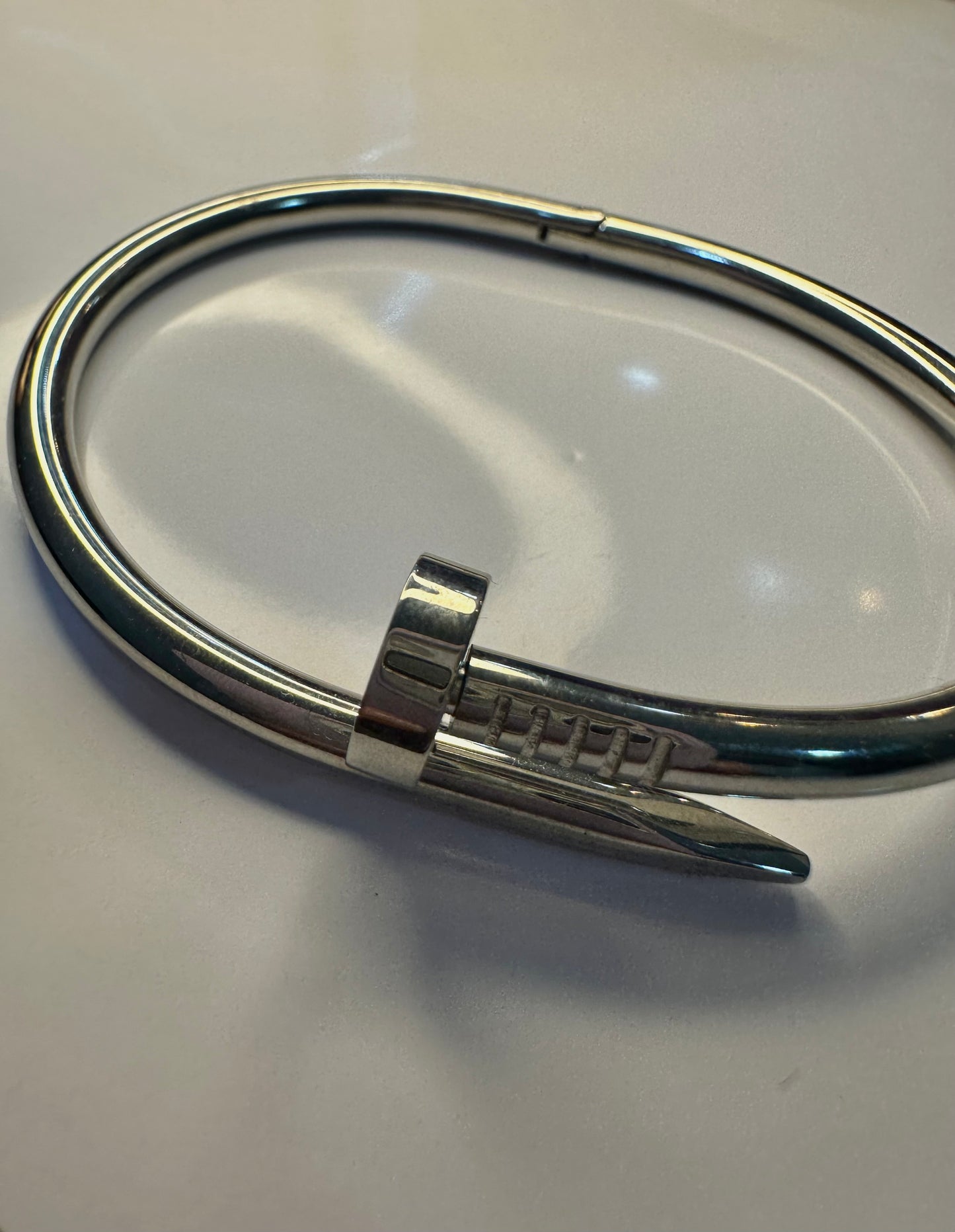 Silver Clove Bangle