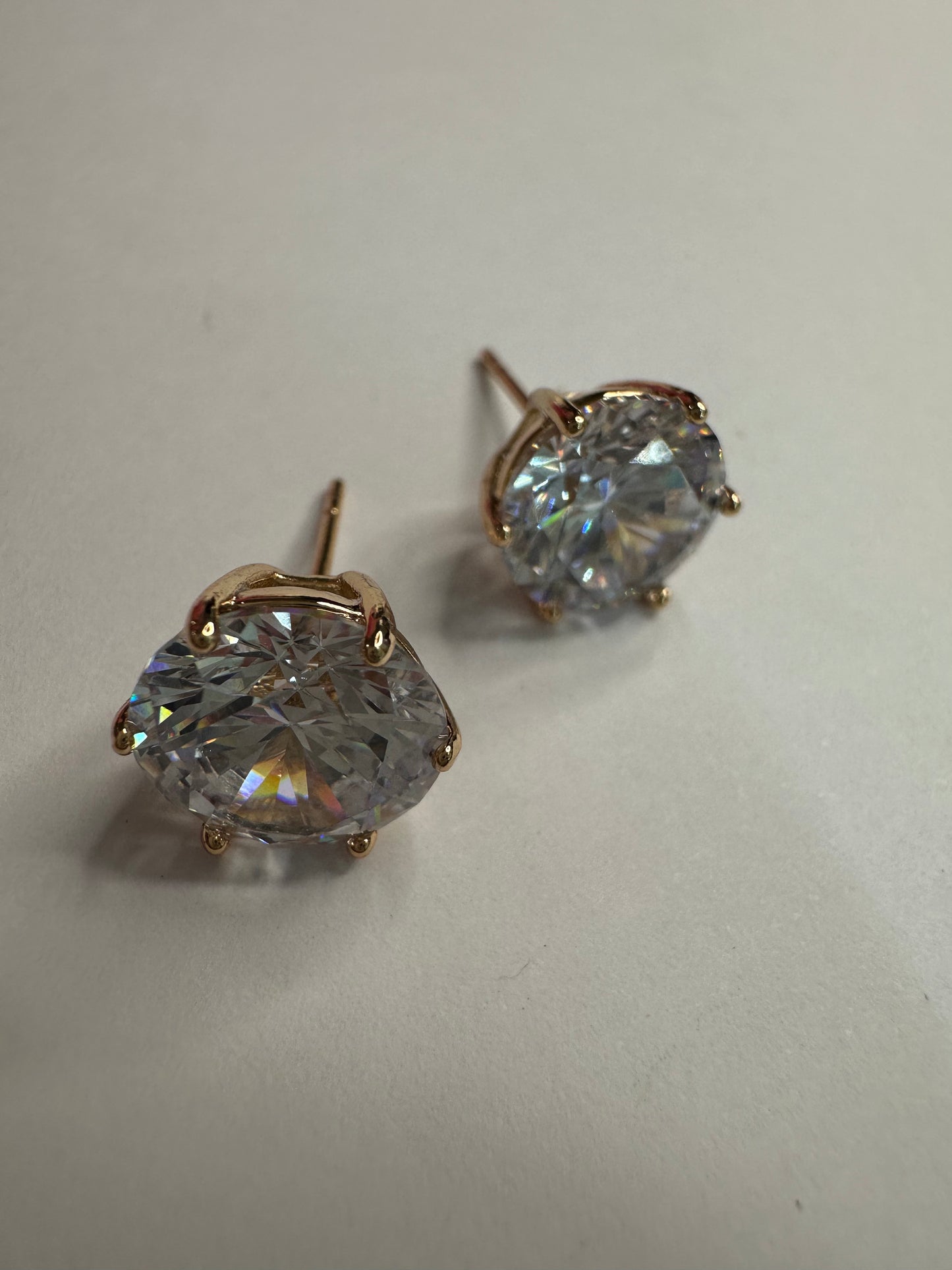 Zircon Studs