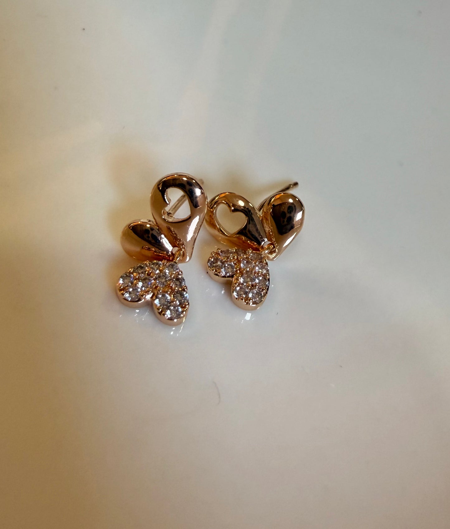 Pendant Heart Studs