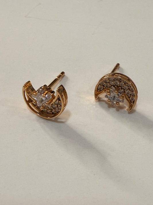 Moon Studs