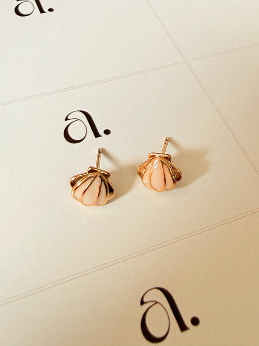 Shell Studs